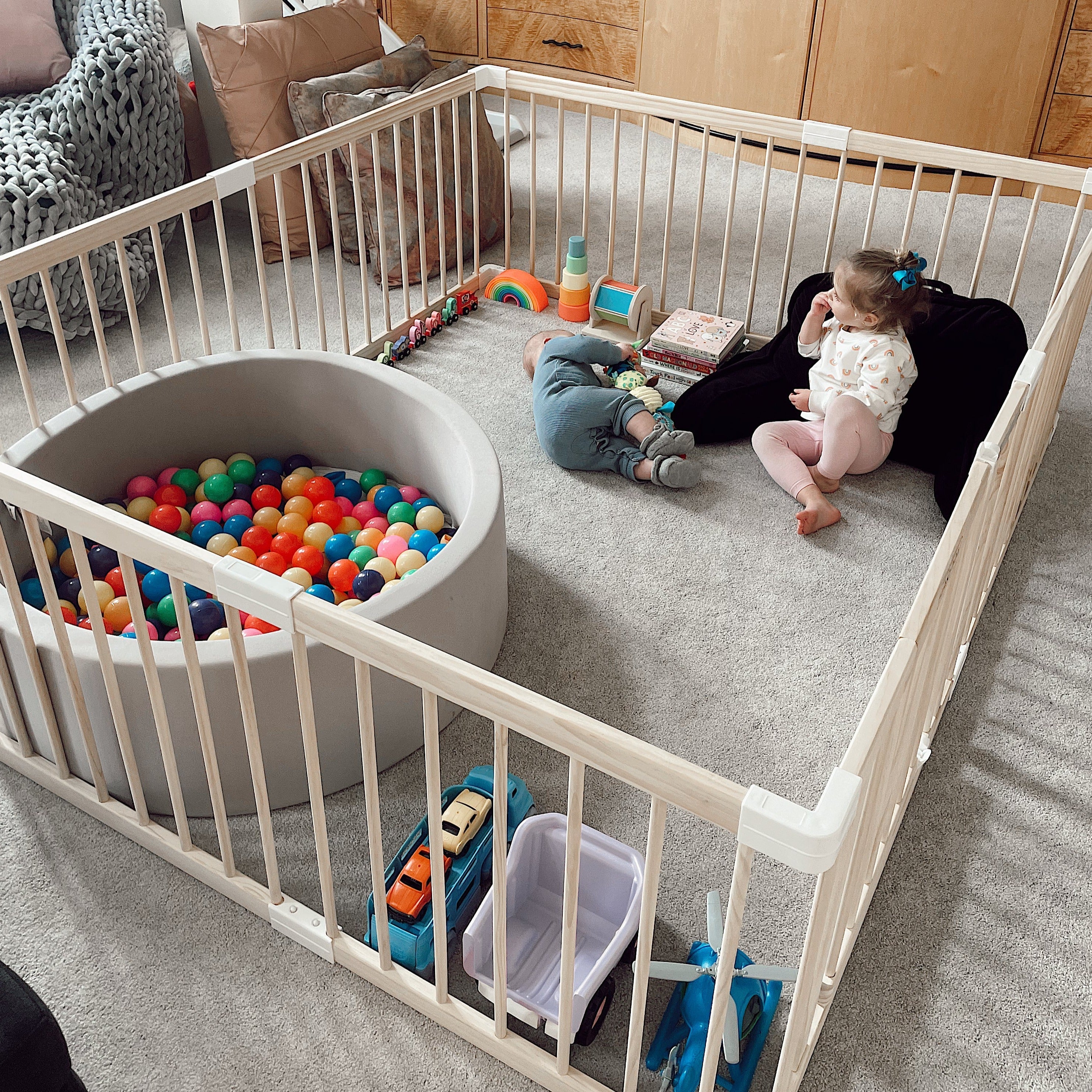 Bubu Baby Gate Playpen Baby Fence for Babies and Toddlers